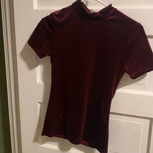 dark red velvet short sleeve turtleneck